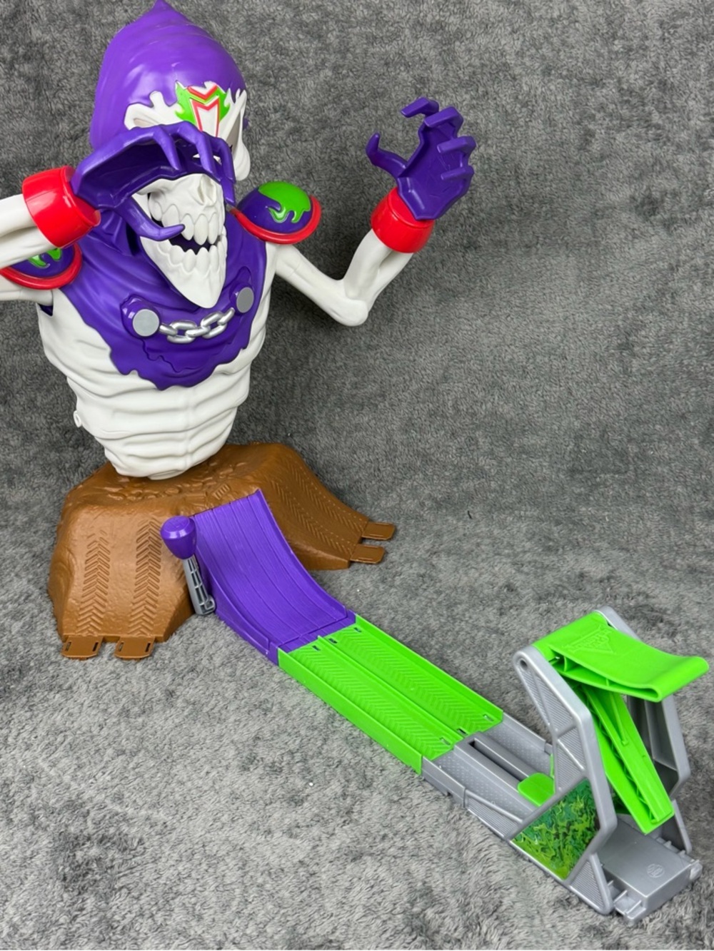 Monster Jam Grim Takedown Playset - Lights & Sounds